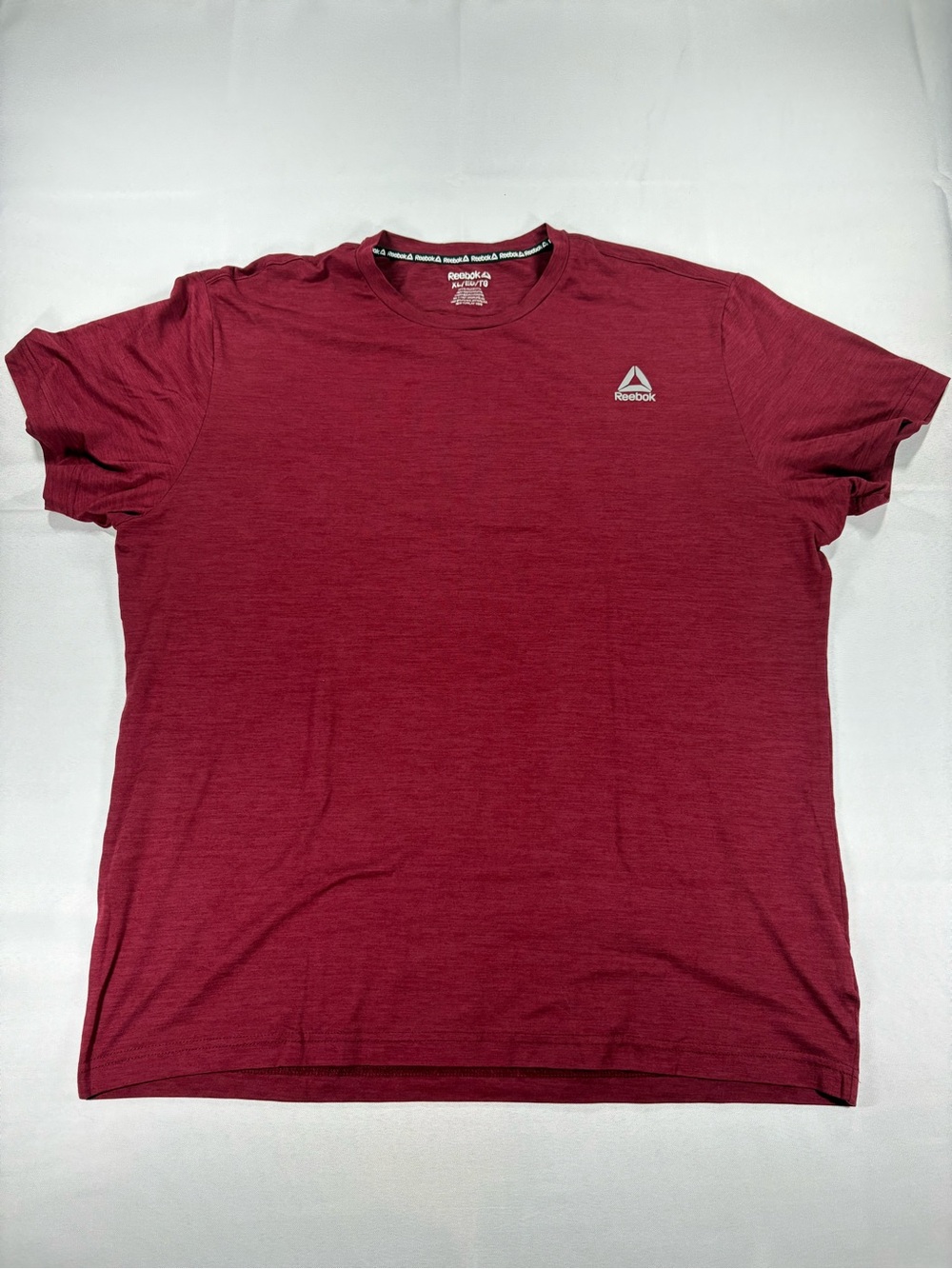 Reebok Men’s XL Performance Tee Burgundy Athletic Gym Shirt